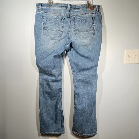 BKE Payton Universal Fit Bootcut Jeans Size 38 Women’s Mid Rise Stretch Denim - Picture 4 of 10